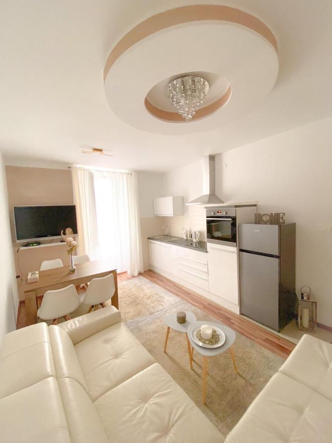#story Apartment Koper